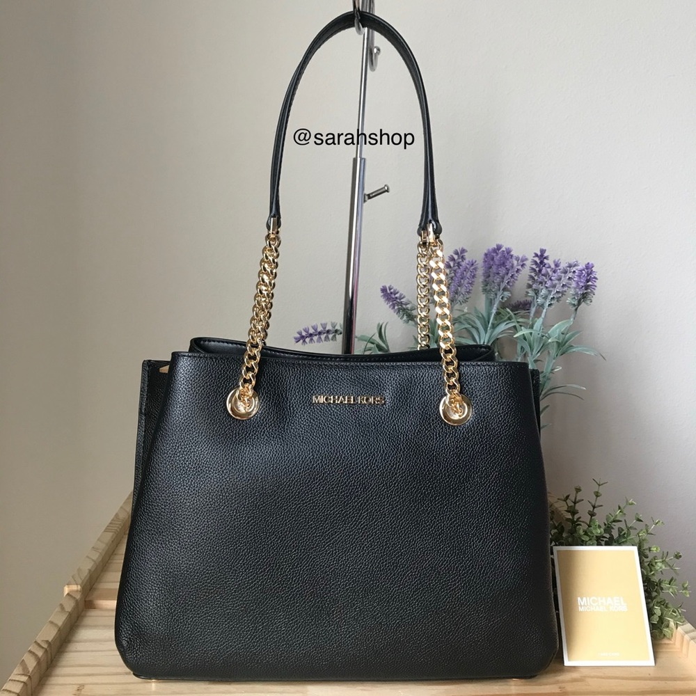 🌼Michael Kors Purse